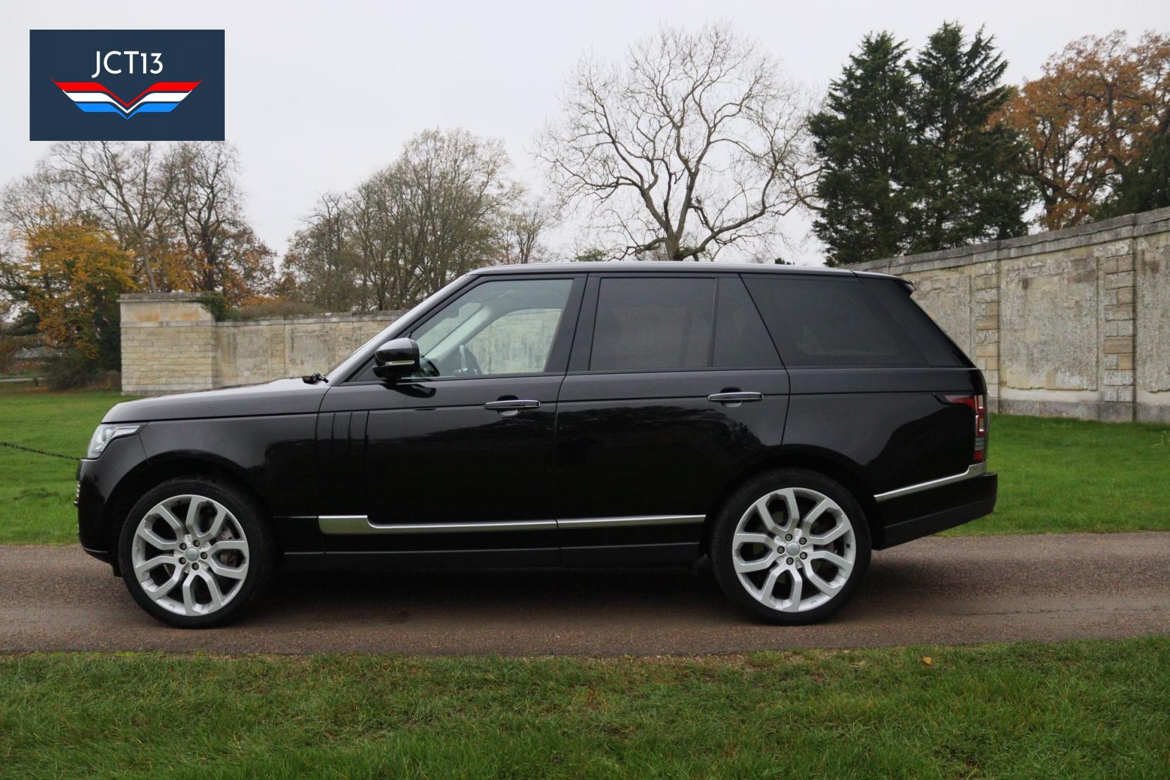 Land Rover Range Rover 4.4 SD V8 Vogue SE SUV 5dr Diesel Auto 4WD Euro 5 (339 ps)